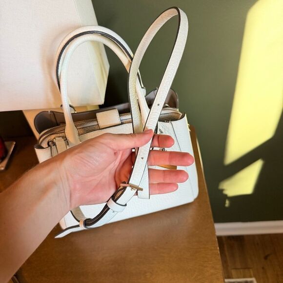 Kate Spade New York Carter Street Aliana Satchel & Wallet - Picture 3 of 15